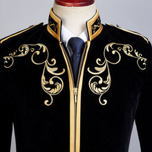 Load image into Gallery viewer, velours broderie style britannique