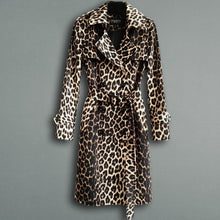Load image into Gallery viewer, Trench-Coat imprimé léopard britannique