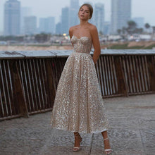 Load image into Gallery viewer, Robe de soirée Sexy et brillante à col licou et cheville