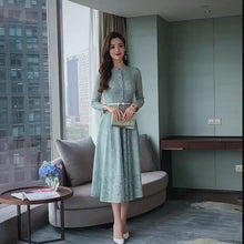 Load and play video in Gallery viewer, Robe en Jersey 2022