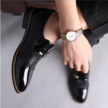 Load image into Gallery viewer, Men&#39;s shoes Leather Embossing Classic Fashion Luxury men shoes Wear-resistant Non slip Mans footwear Anti-slip Black shoes
